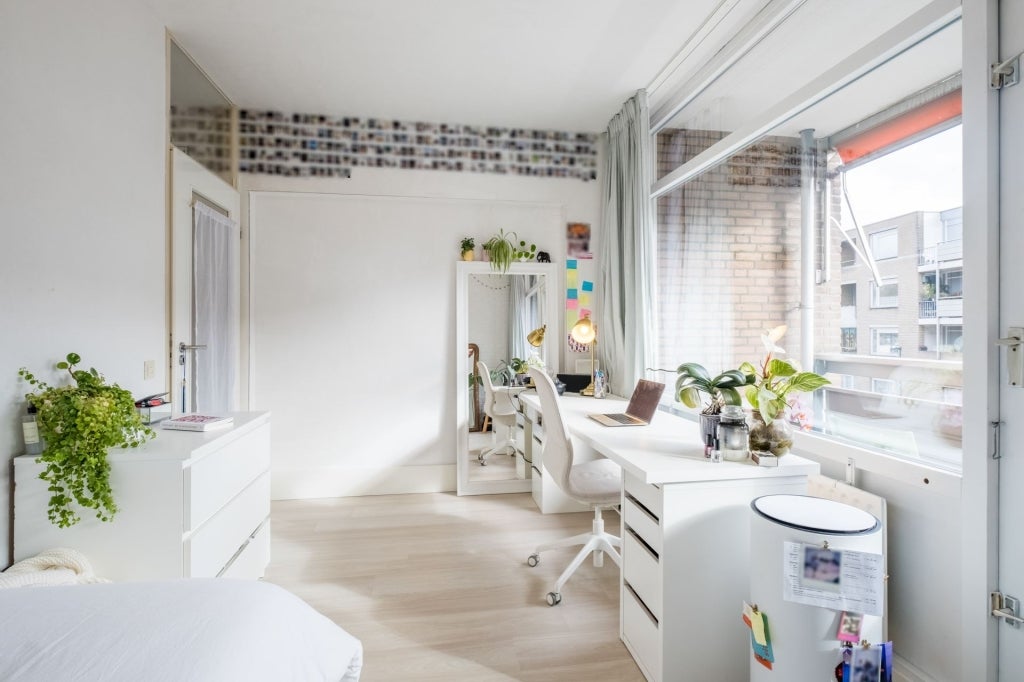 Woning te huur: Adriaan van Bergenstraat, Breda