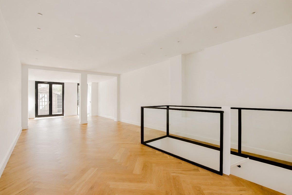 A rental house advertisment