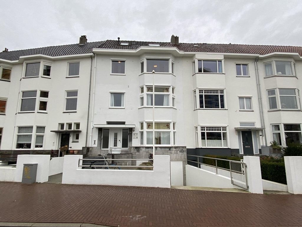 Flat Oranjeplein 101 C 01