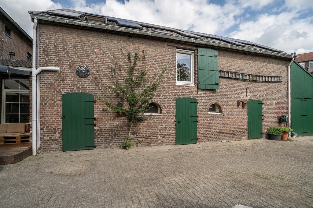 Twee-onder-één-kap te koop: Ganzeweide 140, Heerlen