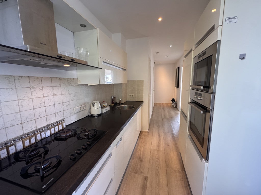 Appartement Meeuwenstraat 9