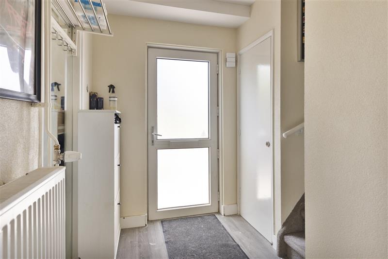 Tussenwoning te koop: Meidoornplein 13, Purmerend