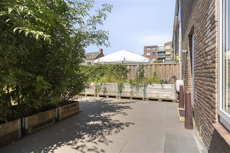 Tussenwoning te koop: Meidoornplein 13, Purmerend