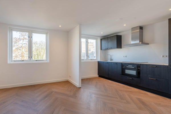 Flat Orteliusstraat in Amsterdam