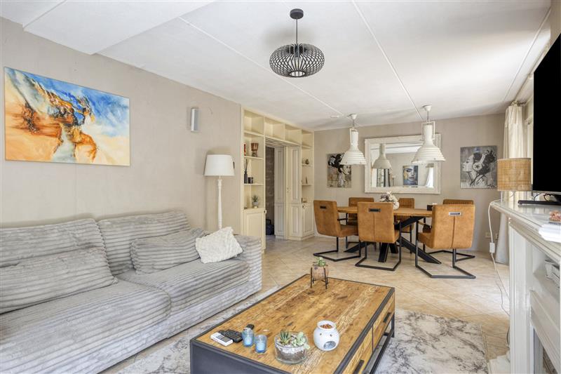 Hoekwoning te koop: Breitnerhof 127, Hoorn