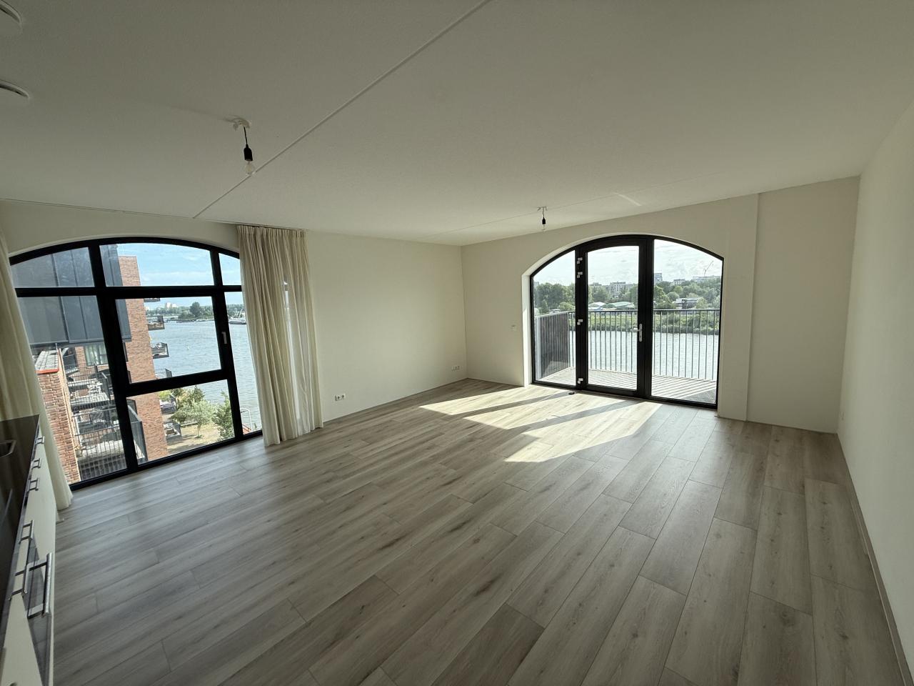 Appartement te huur: Zandstrooierstraat 103, Amsterdam