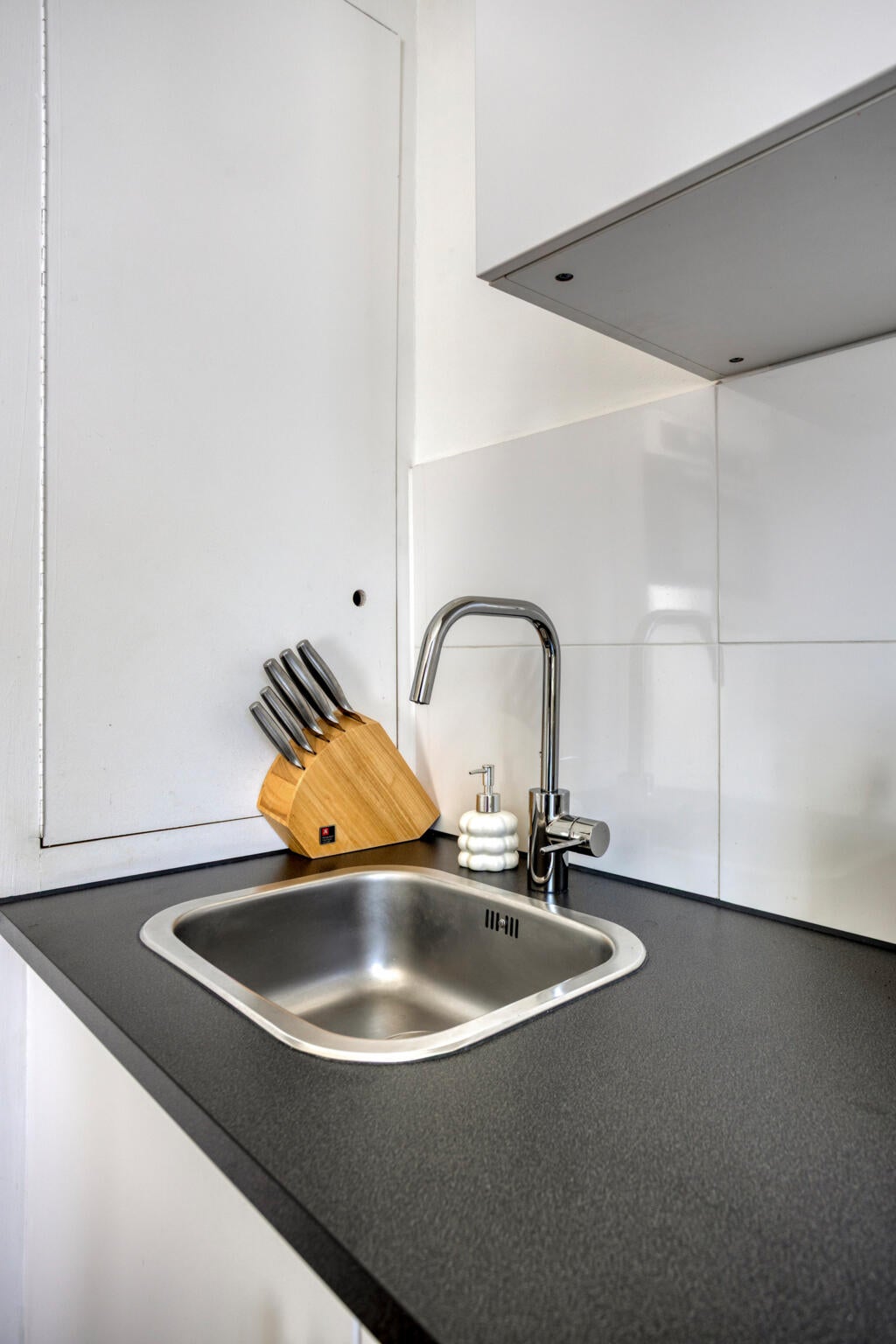 Studio te koop: Generaal Bothastraat 59A, Haarlem