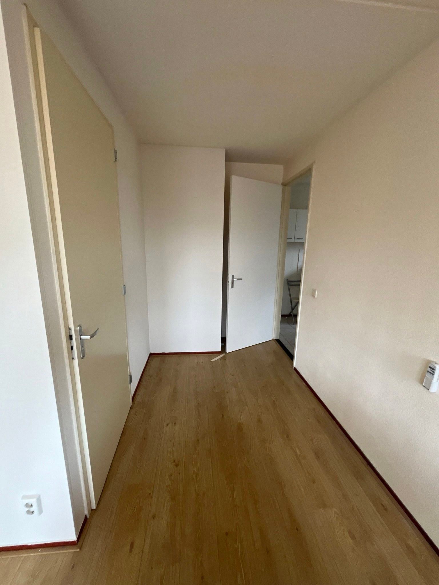 Kamer te huur: Nachtegaalstraat 17-09, Tilburg