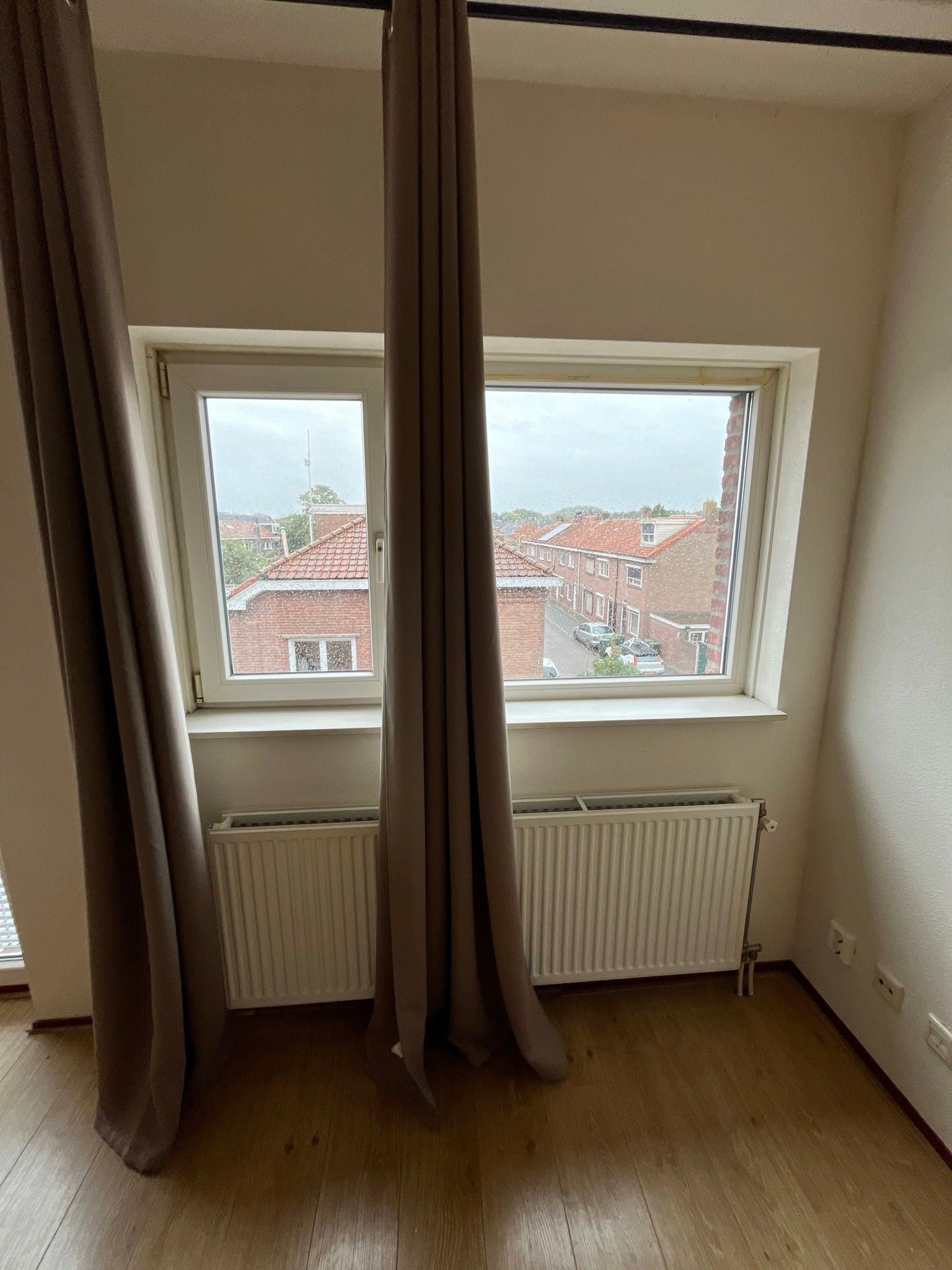 Kamer te huur: Nachtegaalstraat 17-09, Tilburg