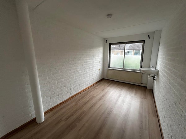 Kamer Ringbaan-Noord 268 3 in Tilburg