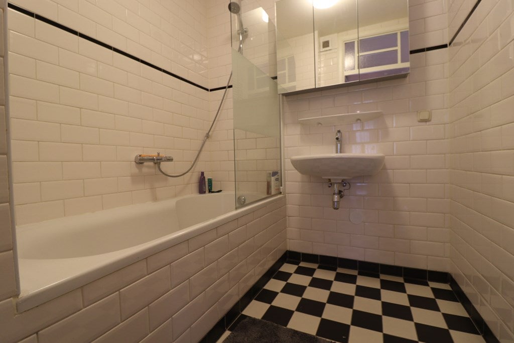 Te huur Appartement Churchill-laan in Amsterdam