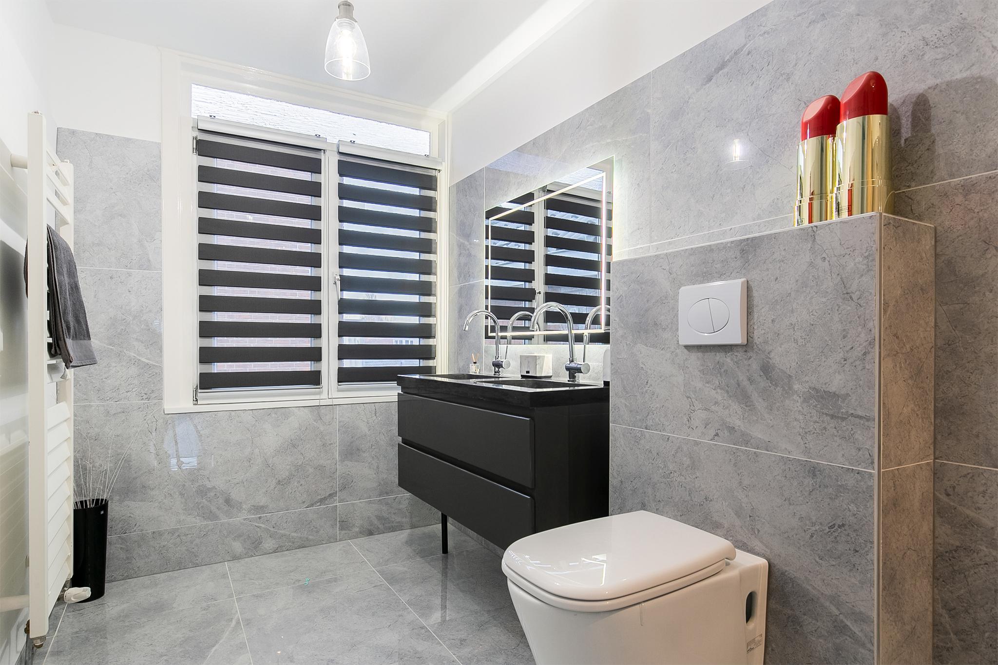 Te huur Appartement Dorpsweg in Rotterdam