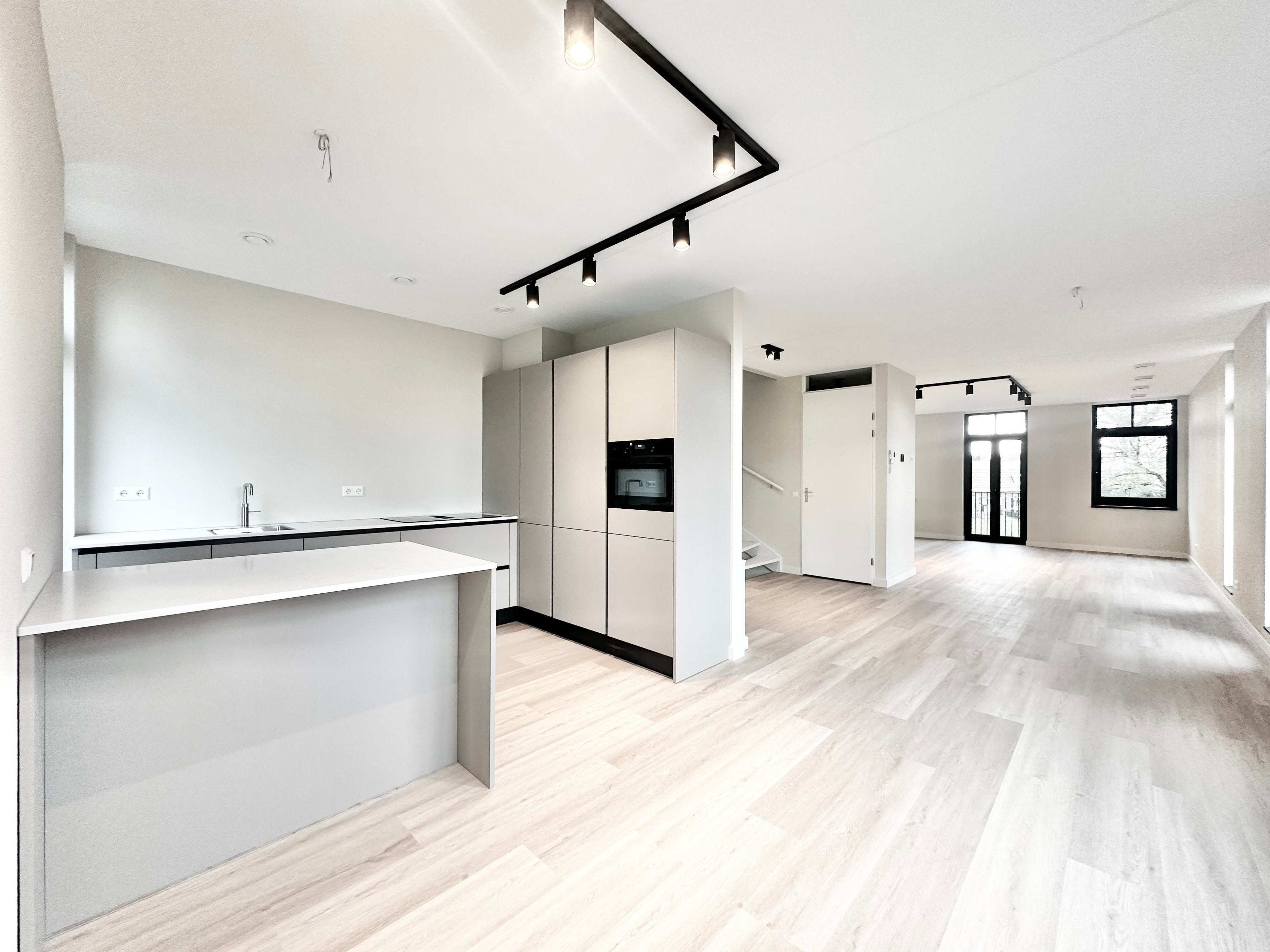 Te huur Appartement Kometensingel in Amsterdam