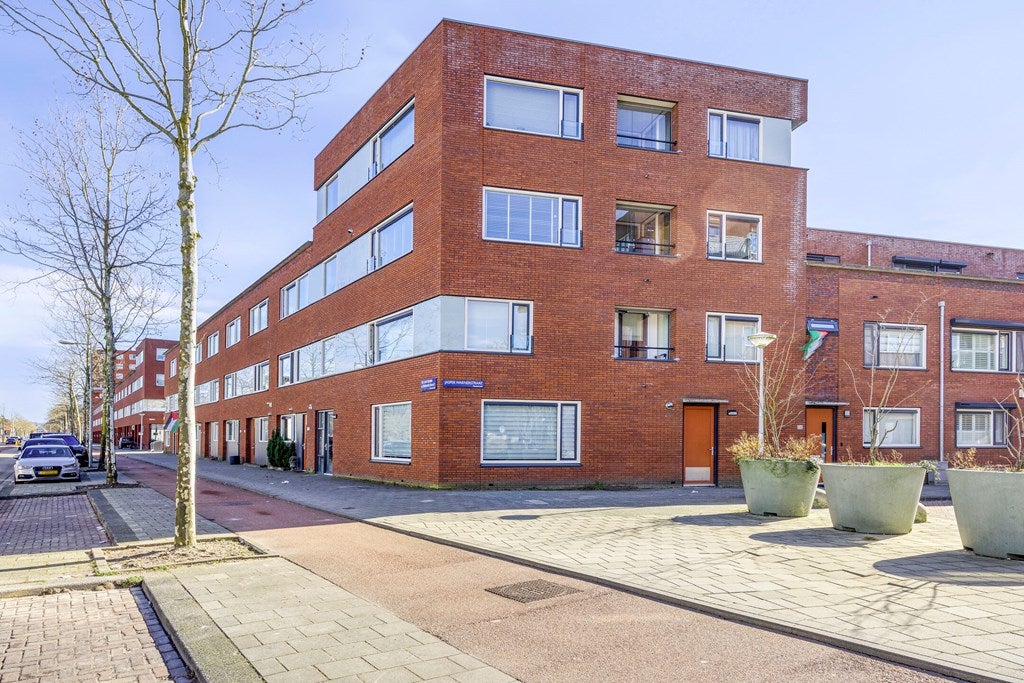 Appartement De Savornin Lohmanstraat 575 in Amsterdam