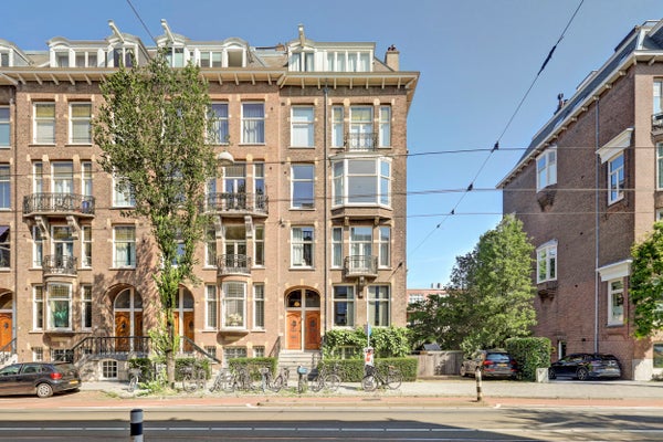 Appartement Koninginneweg 154 2 in Amsterdam