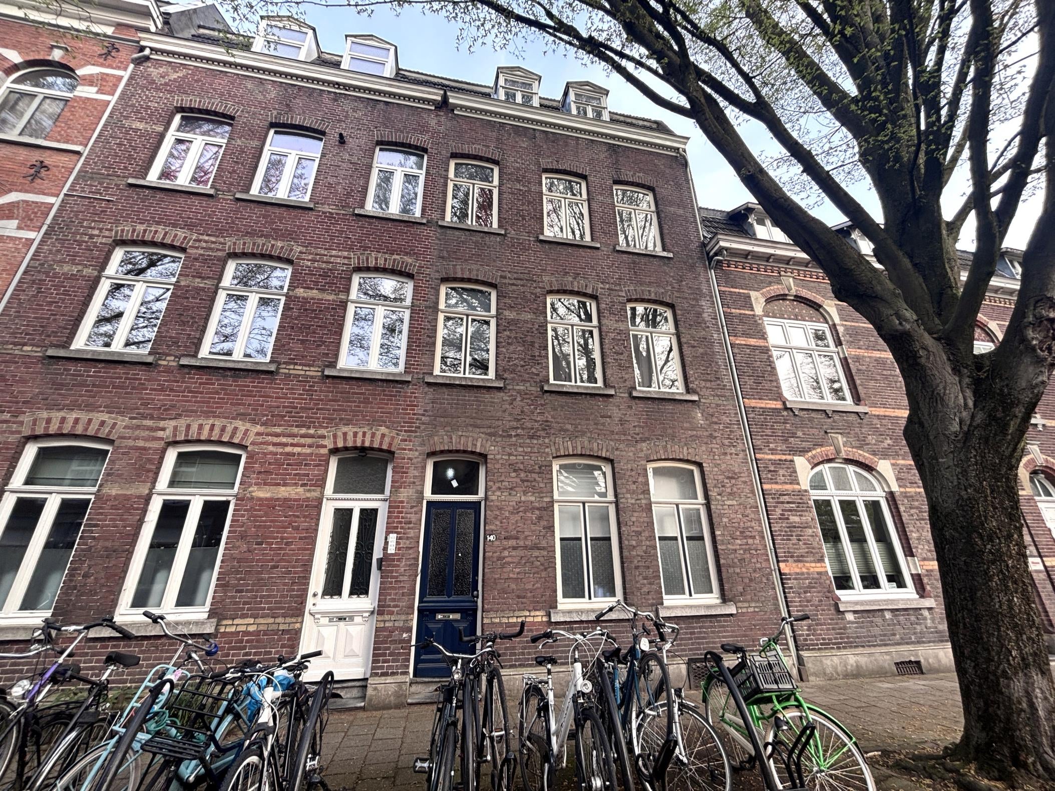 Room Herbenusstraat