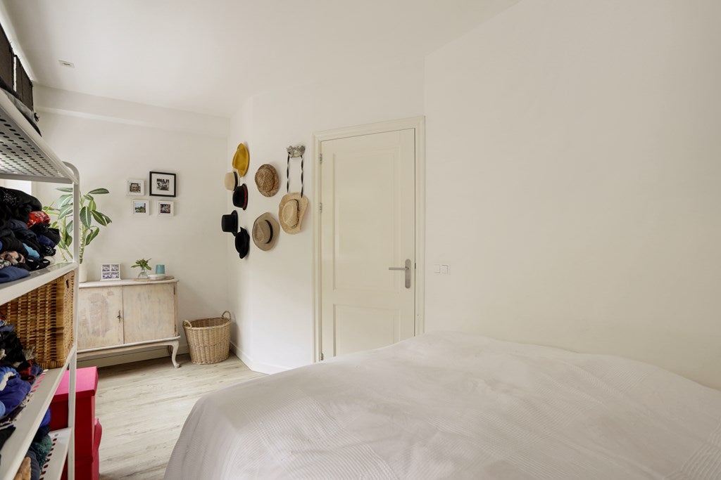 Appartement te koop: Tuinstraat 179H, Amsterdam