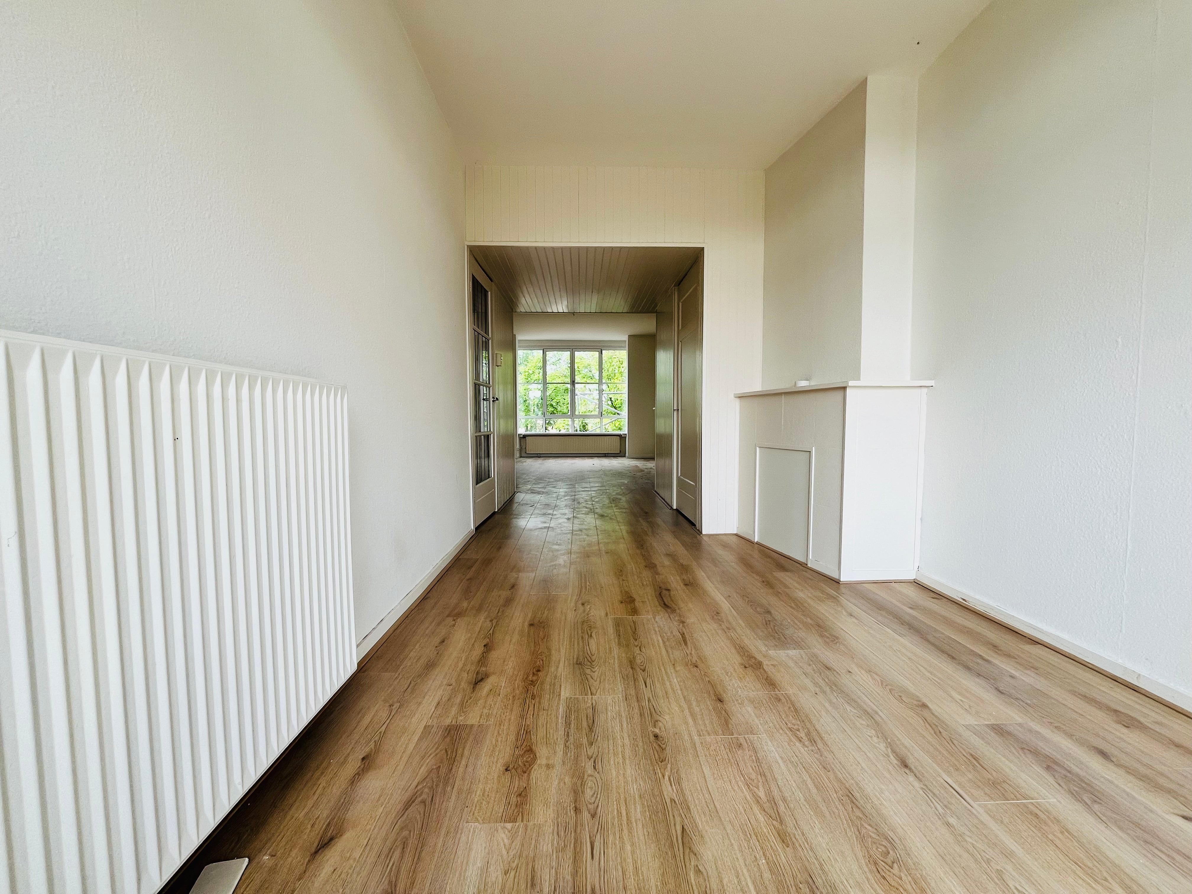 Flat Volendamlaan 96