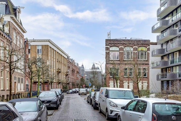 Appartement Pieter de Hoochstraat in Amsterdam