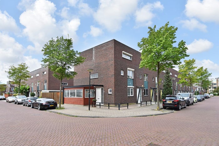 Drouwenstraat 5