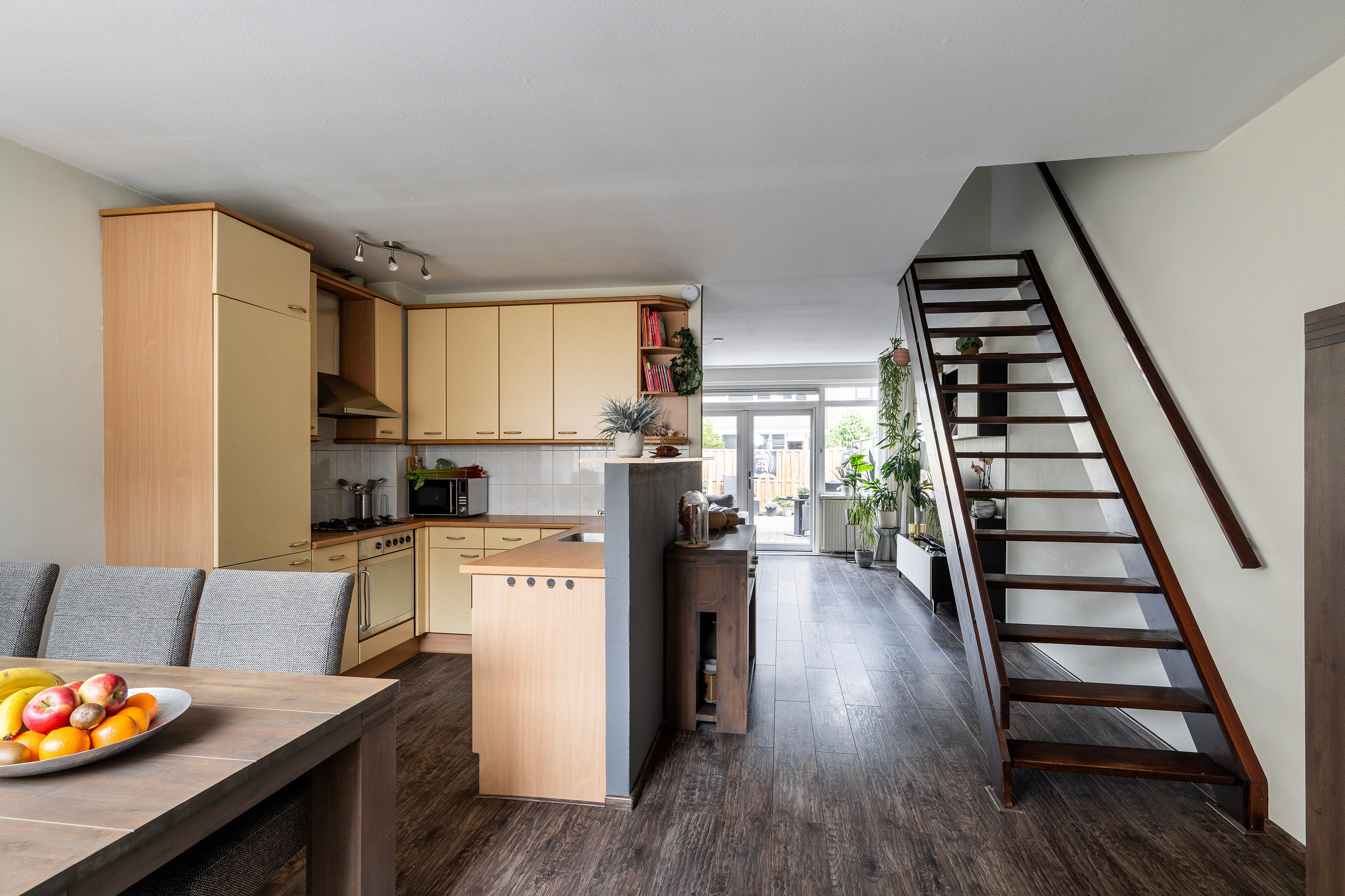 Tussenwoning te koop: Frenkelpad 18, Schiedam