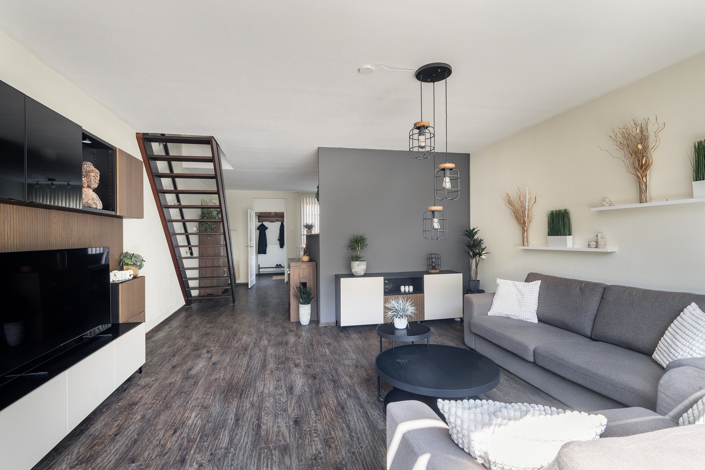 Tussenwoning te koop: Frenkelpad 18, Schiedam