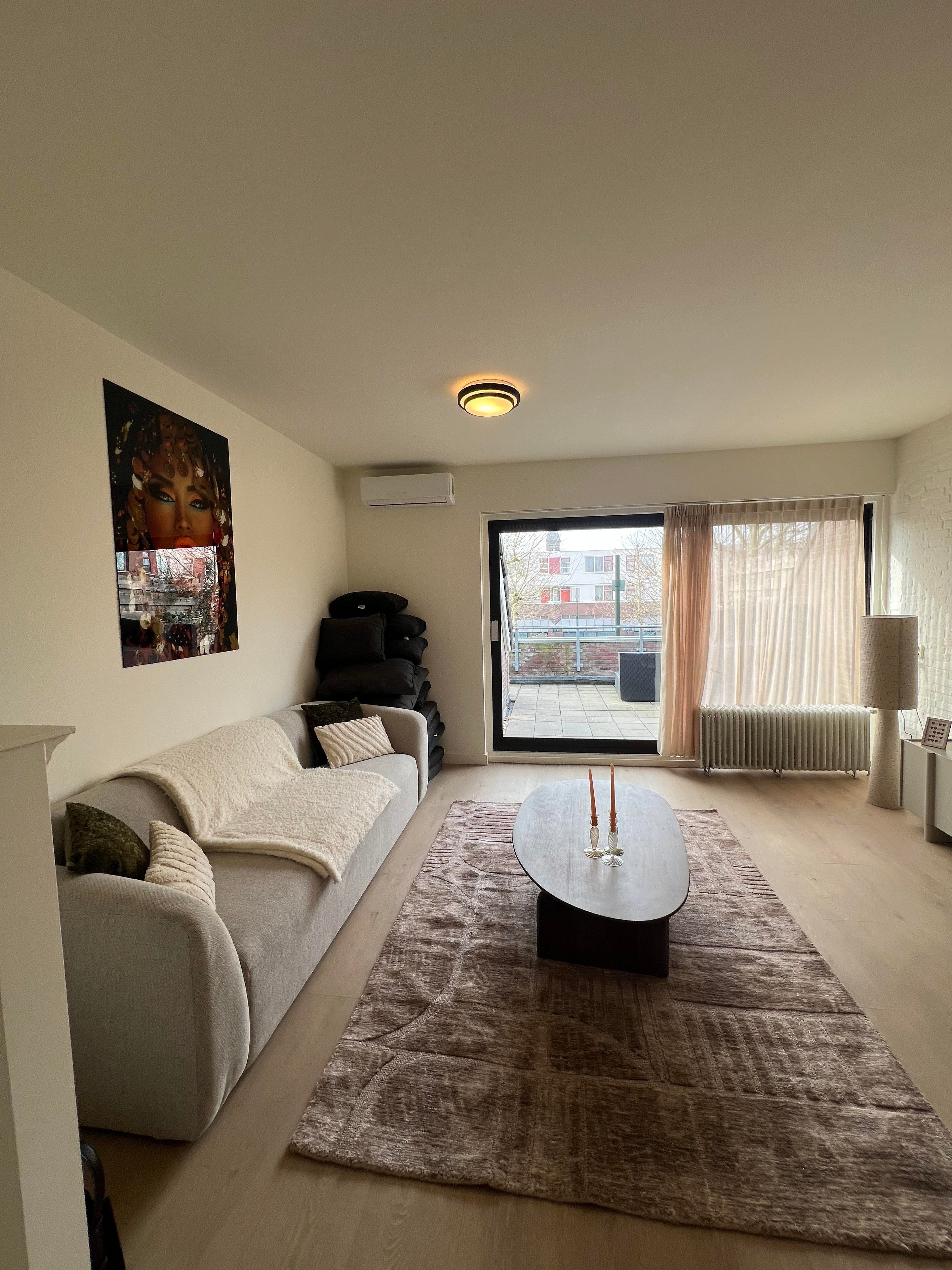 Woning te huur: De Bus, Waalre