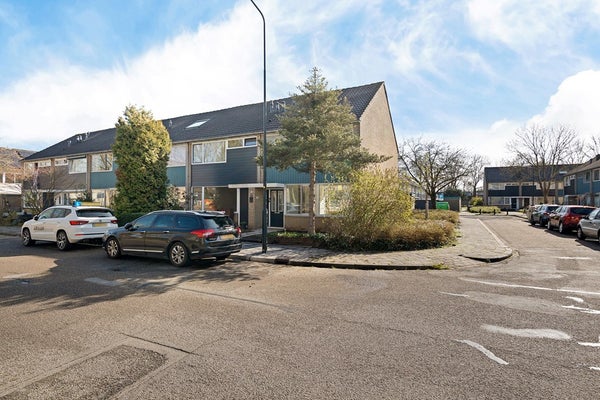 Gentiaanstraat 240 in Apeldoorn