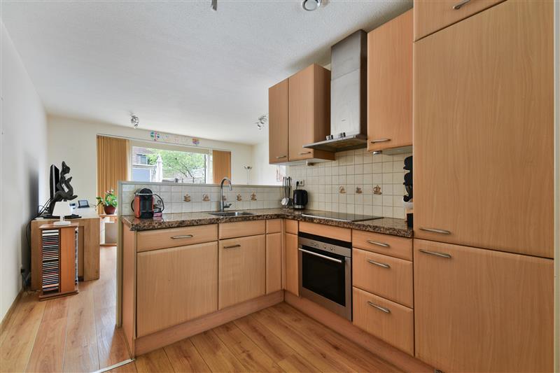 Tussenwoning te koop: Mattenbiesstraat 197, Amsterdam