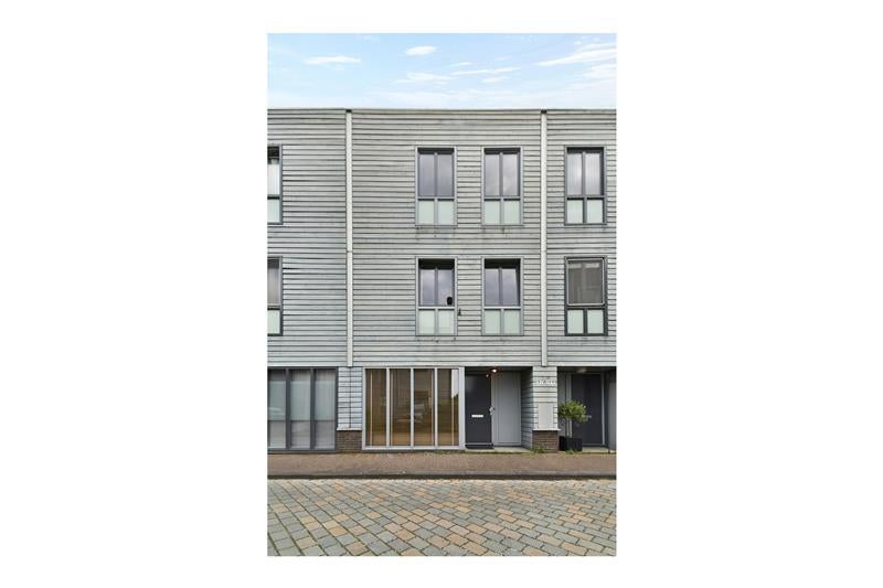 Tussenwoning te koop: Mattenbiesstraat 197, Amsterdam