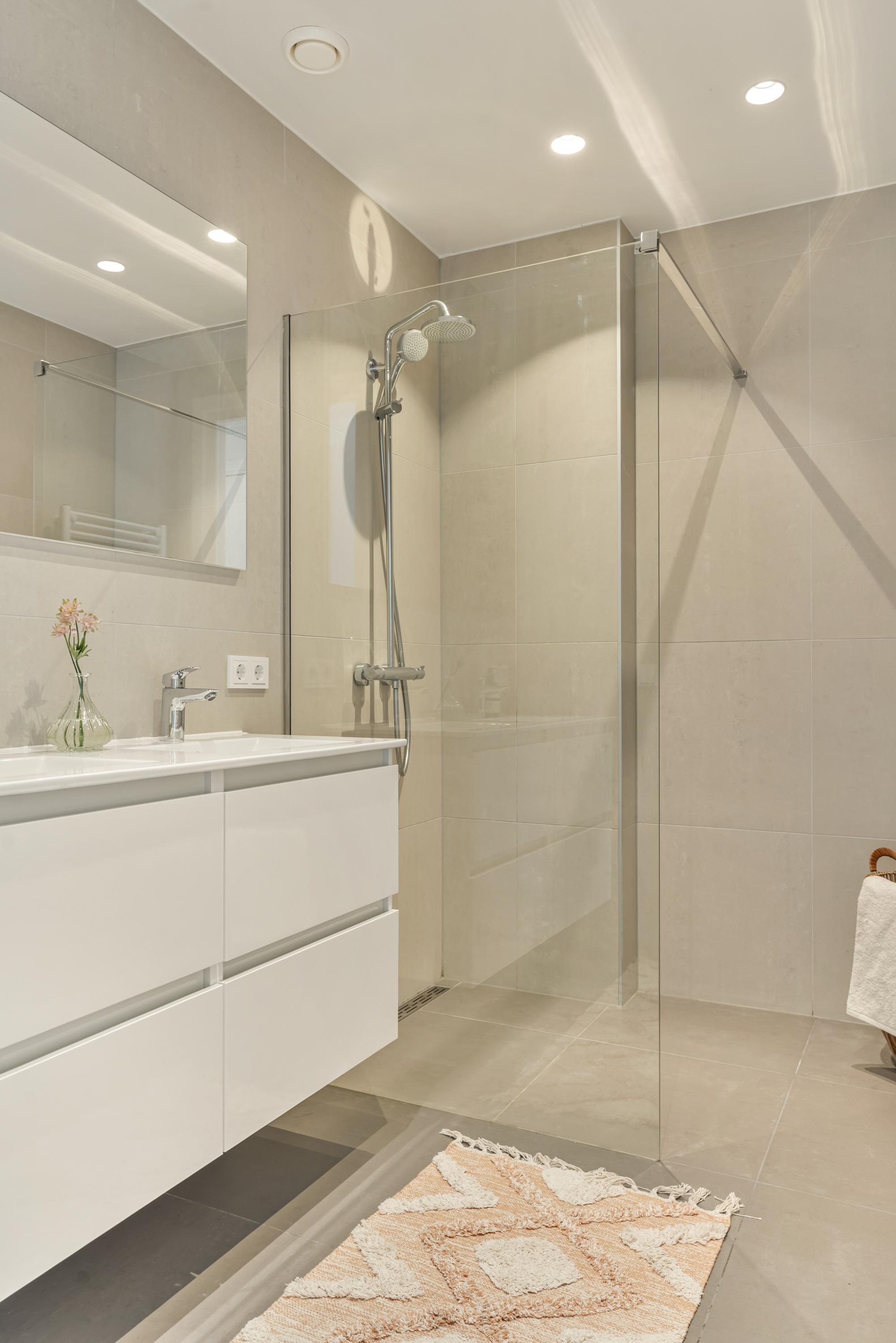 Appartement te koop: Eerste Van Swindenstraat 6-3, Amsterdam