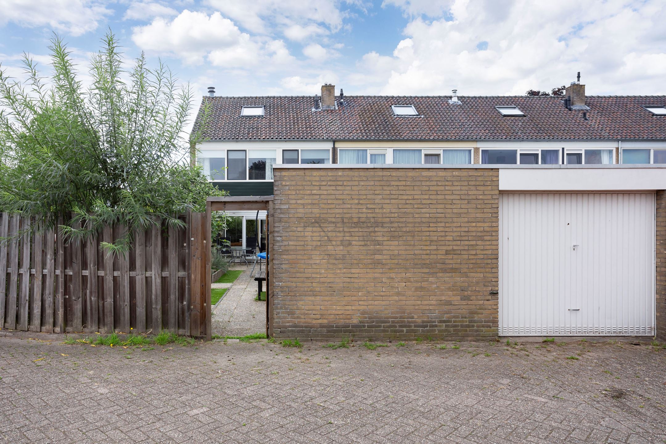 Hoekwoning te huur: Dillenburg 136, Lochem