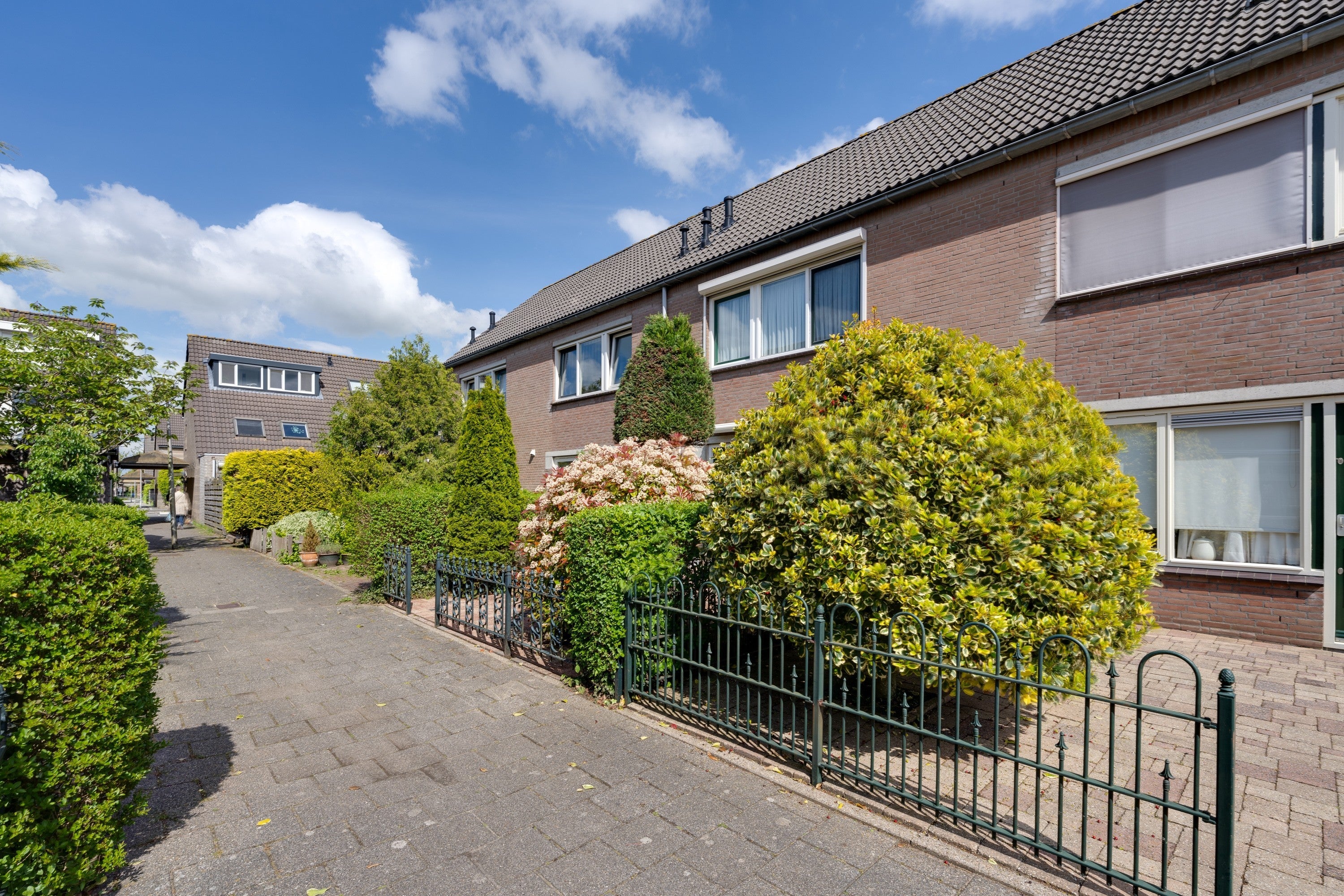 Tussenwoning te koop: Naardermeer 9, Purmerend