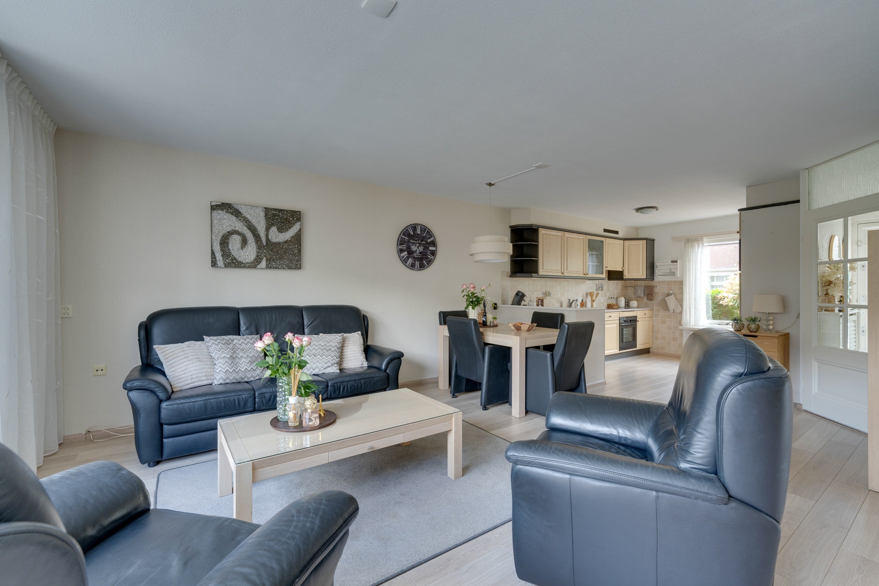 Tussenwoning te koop: Naardermeer 9, Purmerend