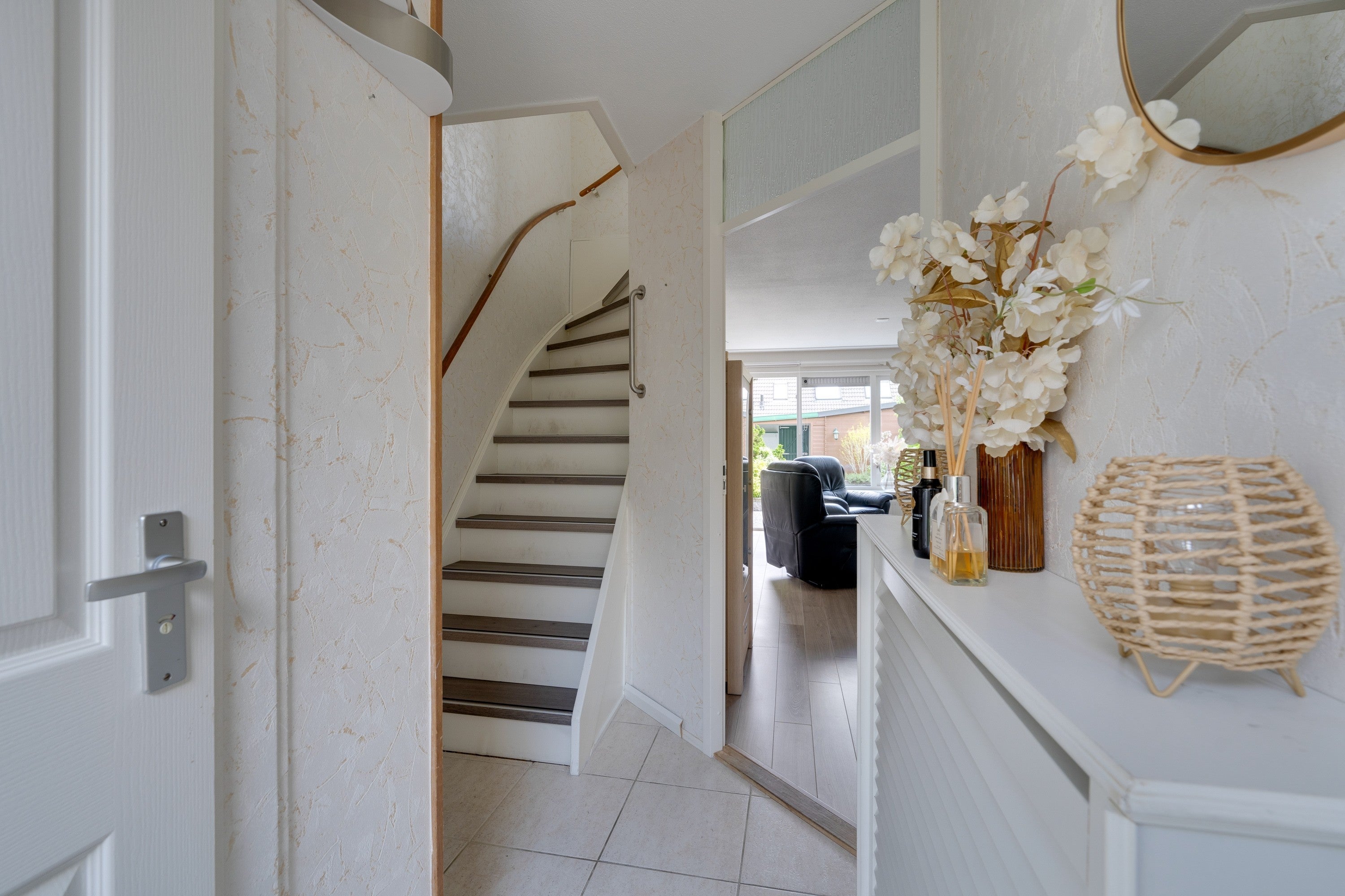 Tussenwoning te koop: Naardermeer 9, Purmerend