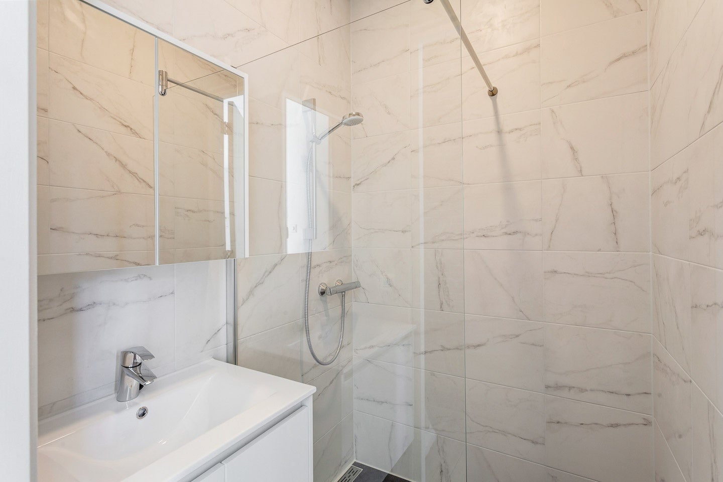 Kamer te huur: Oudedijk, Rotterdam