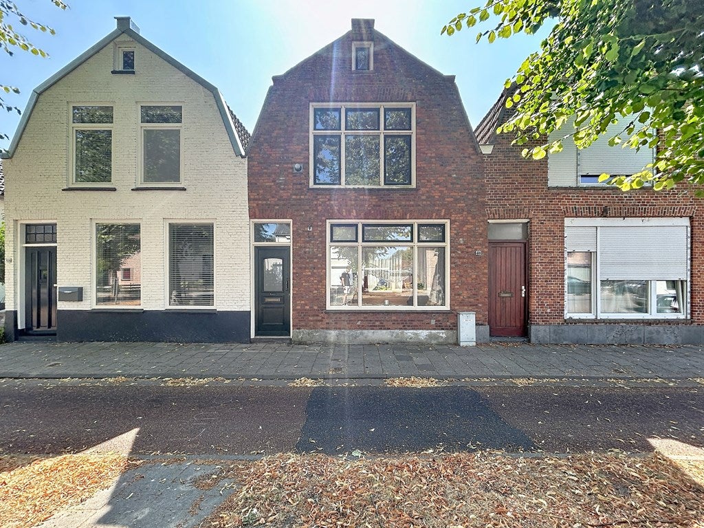Huis Bredestraat 42 in Oostburg