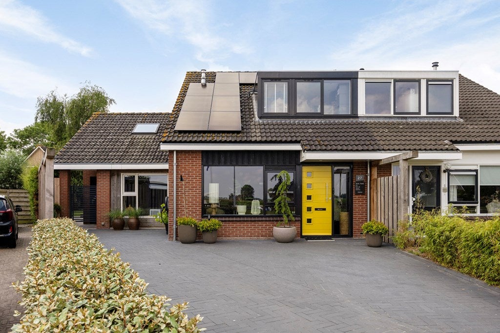 Huis de Wendel 27 in Burum