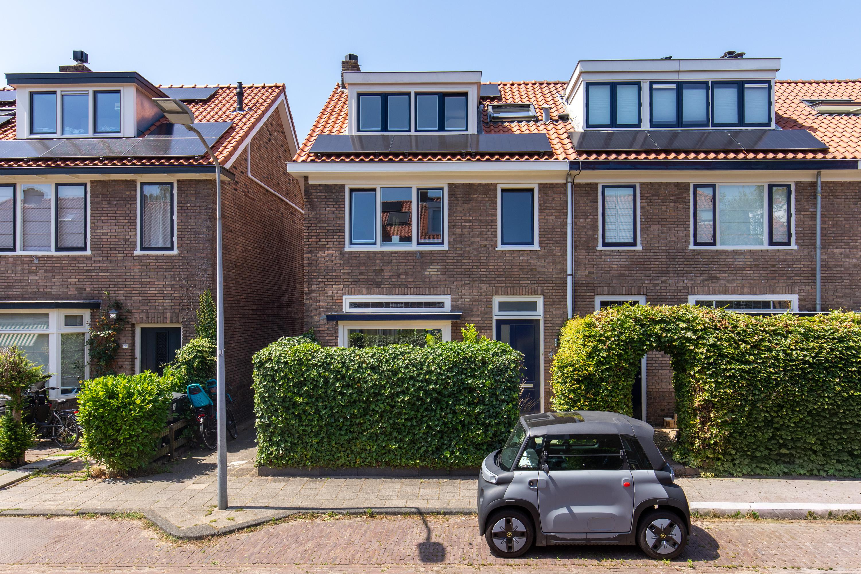 Huis Professor Van der Waalsstraat 30 in Haarlem