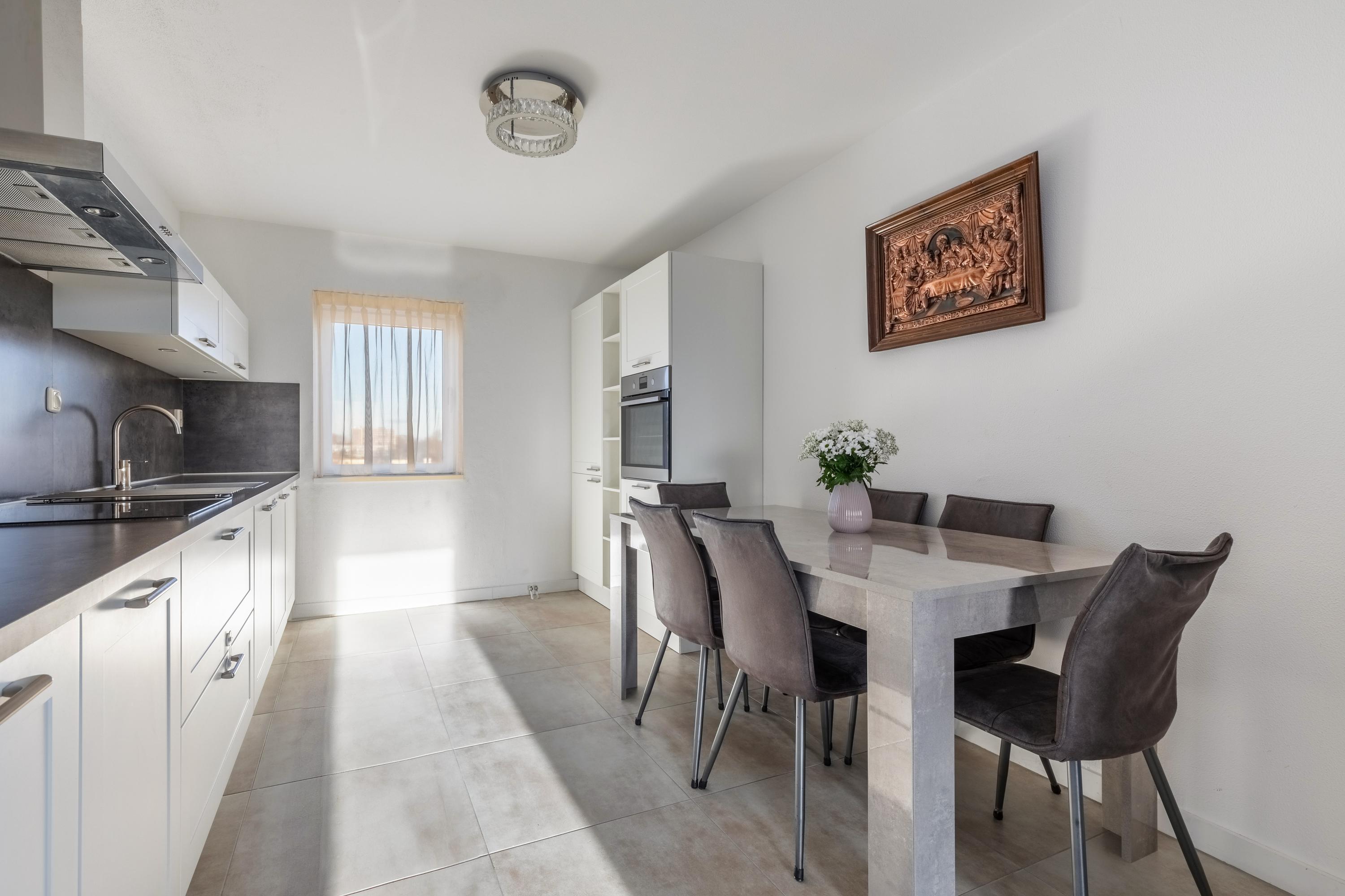 Appartement te koop: Ladogameerhof 175, Amsterdam