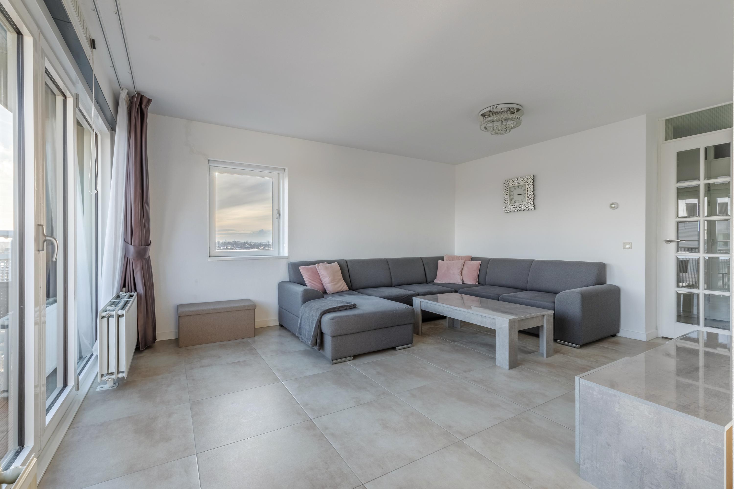 Appartement te koop: Ladogameerhof 175, Amsterdam