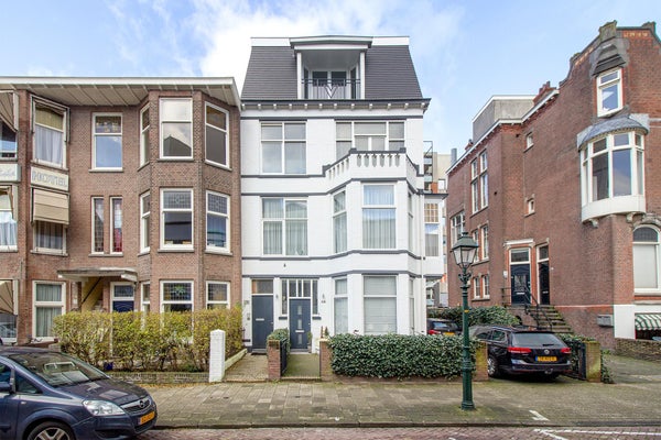 studios te huur op Dirk Hoogenraadstraat 218 D