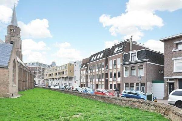 Flat Wassenaarsestraat 52 A