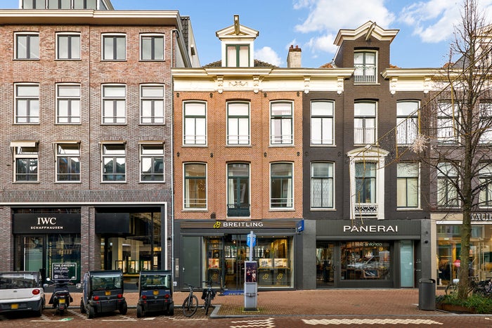 Te huur: Appartement Pieter Cornelisz. Hooftstraat in Amsterdam