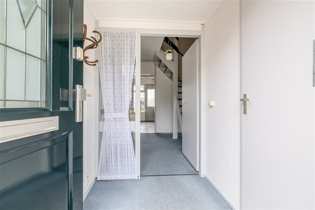 Tussenwoning te koop: Margrietstraat 7, Oostwold