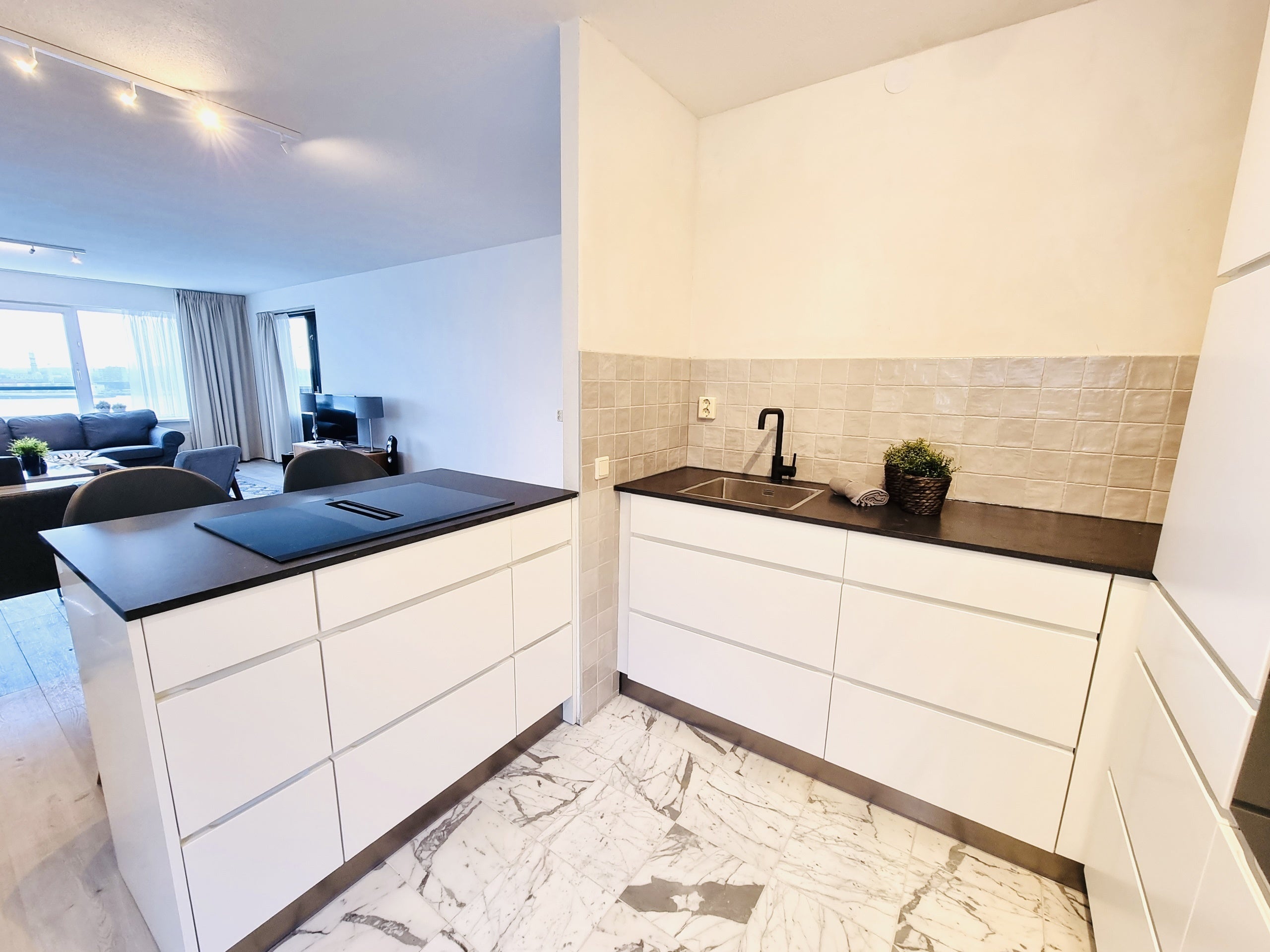 Te huur Appartement Buitenbassinweg in Rotterdam