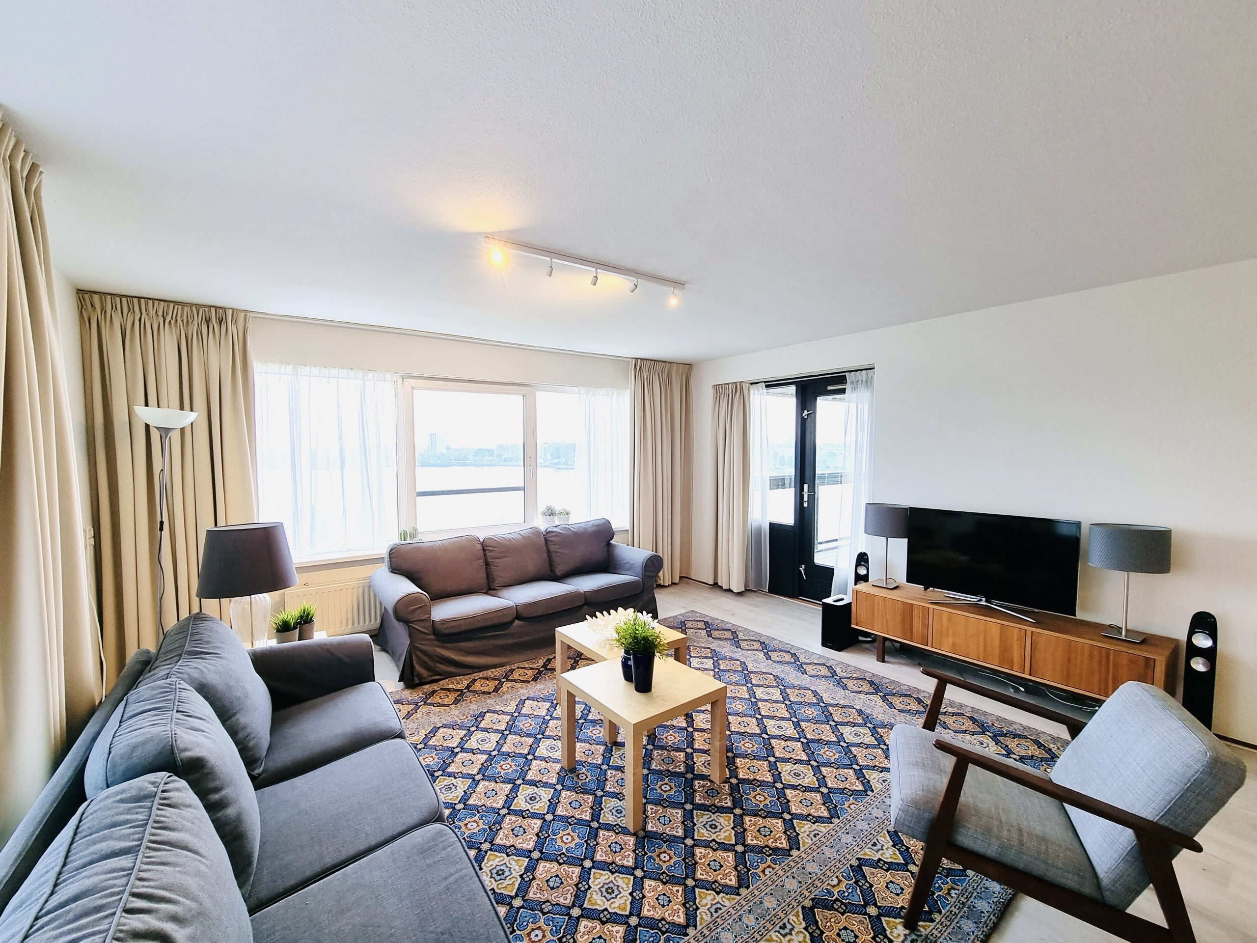 Te huur Appartement Buitenbassinweg in Rotterdam