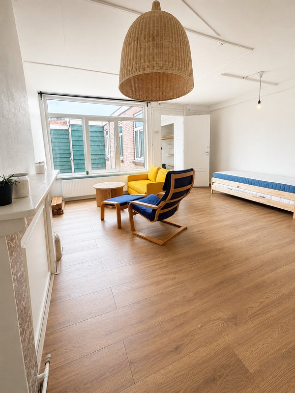 Kamer Gordelweg in Rotterdam