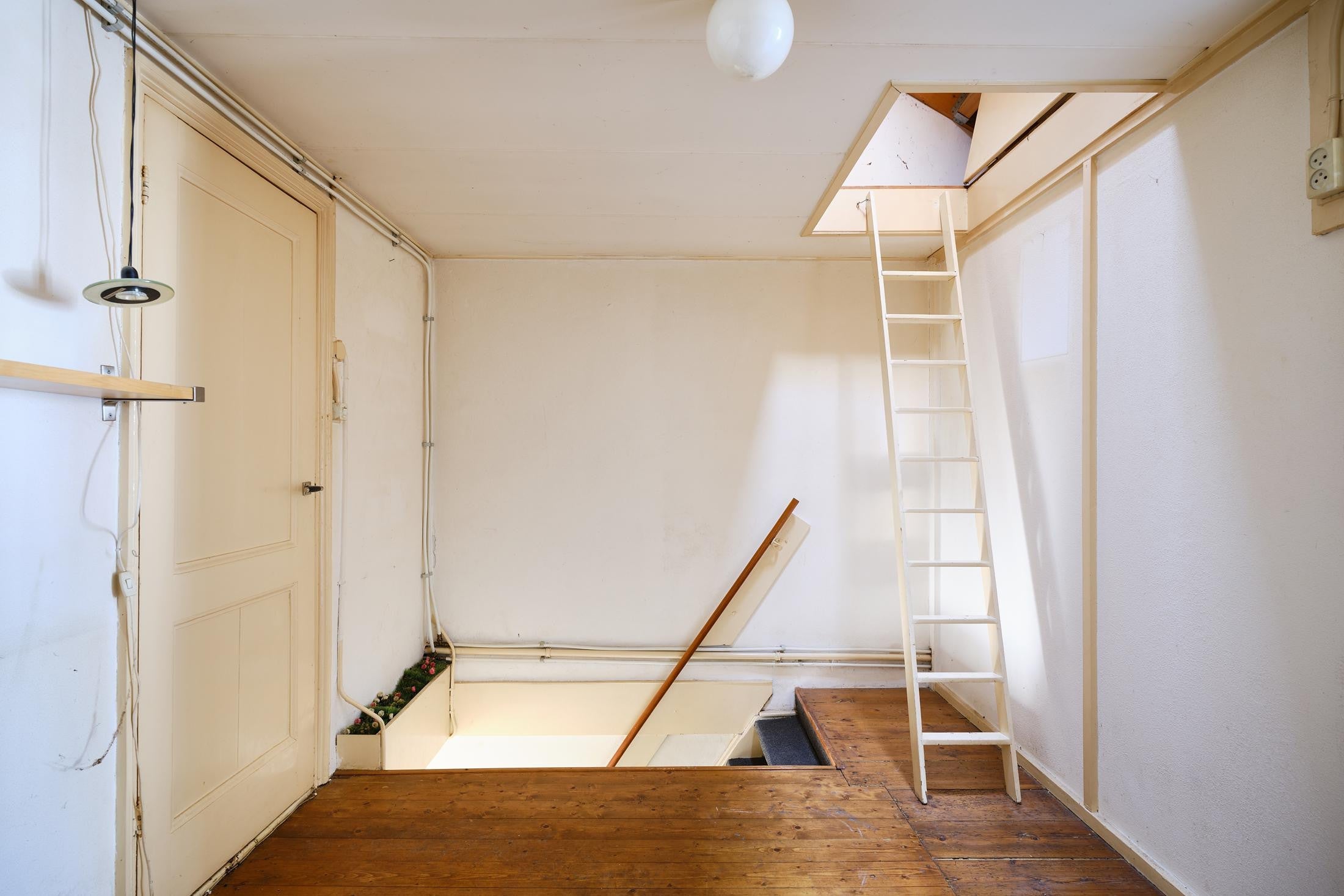 Tussenwoning te koop: Doornstraat 11, Utrecht