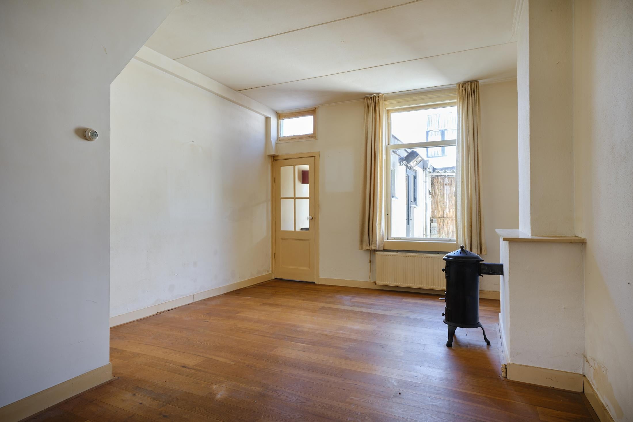 Tussenwoning te koop: Doornstraat 11, Utrecht